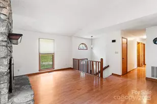 153 Elkwood Ave, Asheville, NC 28804 - Photo 4