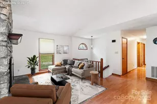 153 Elkwood Ave, Asheville, NC 28804 - Photo 14