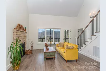 410 Dream Valley Drive, Clyde, NC 28721 - Photo 10