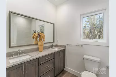 410 Dream Valley Drive, Clyde, NC 28721 - Photo 20