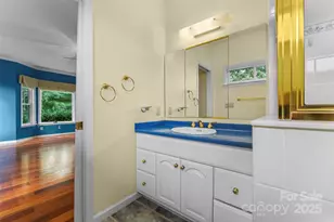 506 Kings Ridge, Asheville, NC 28804 - Photo 18