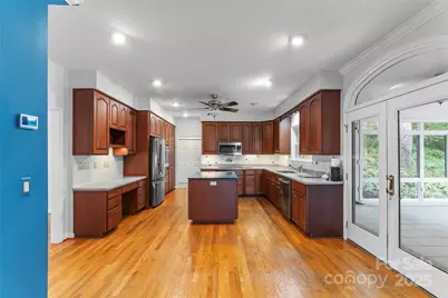 506 Kings Ridge, Asheville, NC 28804 - Photo 10