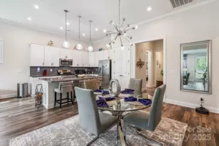 10400 Superb Ln, Charlotte, NC 28215 - Photo 16