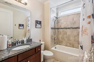10400 Superb Ln, Charlotte, NC 28215 - Photo 6