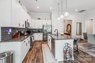 10400 Superb Ln, Charlotte, NC 28215 - Photo 24