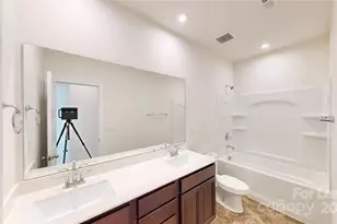 4523 Collingham Dr, Charlotte, NC 28273 - Photo 36