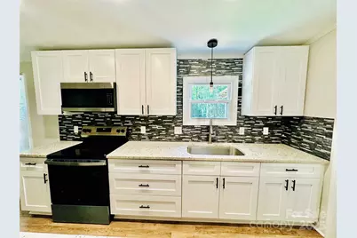 208 James Drive, Cleveland, NC 27013 - Photo 6