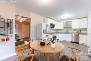 9737 Feldbank Dr, Charlotte, NC 28216 - Photo 6