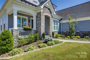 82132 Standing Oak Dr, Charlotte, NC 28278 - Photo 2