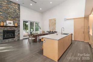 2725 Monarch Dr, Charlotte, NC 28214 - Photo 20