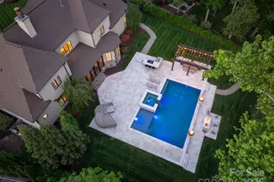 8021 Skye Lochs Dr, Waxhaw, NC 28173 - Photo 4