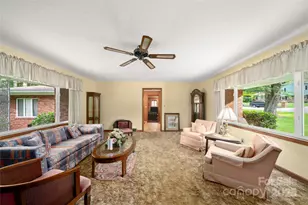 335 Lake Cir Dr, Hendersonville, NC 28792 - Photo 8