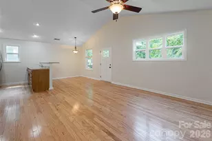 64 Marietta St, Asheville, NC 28803 - Photo 8