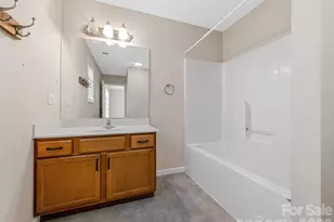 64 Marietta St, Asheville, NC 28803 - Photo 14