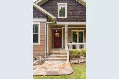 18 E Owl Creek Lane, Fairview, NC 28730 - Photo 2