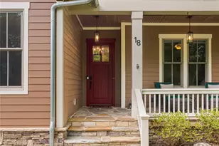 18 E Owl Creek Ln, Fairview, NC 28730 - Photo 2