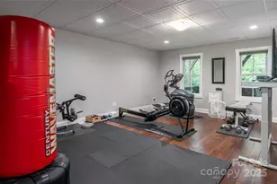 18 E Owl Creek Ln, Fairview, NC 28730 - Photo 34