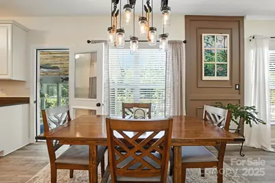 10219 Windtree Lane, Charlotte, NC 28215 - Photo 10