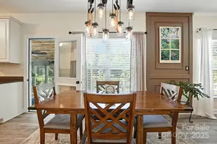 10219 Windtree Ln, Charlotte, NC 28215 - Photo 10