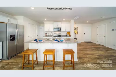 1361 37th Avenue Lane NE, Hickory, NC 28601 - Photo 4