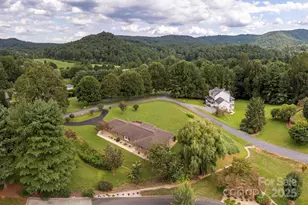 56 Beaumont Dr, Hendersonville, NC 28739 - Photo 36