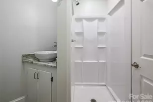 172 Reed St, Canton, NC 28716 - Photo 24