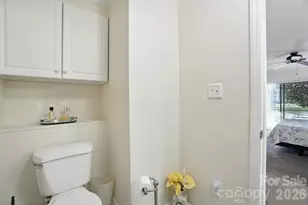 9031 J M Keynes Dr, Charlotte, NC 28262 - Photo 22