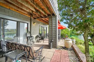 9031 J M Keynes Dr, Charlotte, NC 28262 - Photo 30