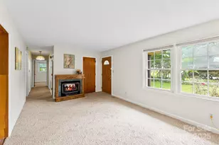 1530 Moore Dr, Gastonia, NC 28054 - Photo 8