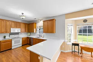 17240 Georgian Hall Dr, Charlotte, NC 28277 - Photo 8