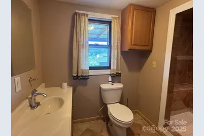 2742 Hwy 268 Highway, Lenoir, NC 28645 - Photo 32