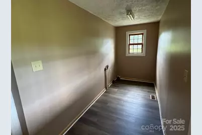 2742 Hwy 268 Highway, Lenoir, NC 28645 - Photo 30