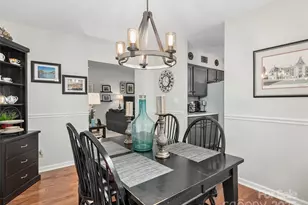 22 Cedarcliff Cir, Asheville, NC 28803 - Photo 6