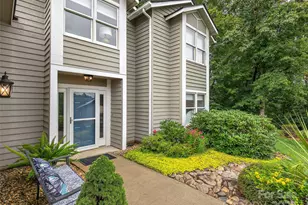 22 Cedarcliff Cir, Asheville, NC 28803 - Photo 2