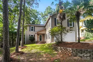 16031 Samoa Ct, Tega Cay, SC 29708 - Photo 2