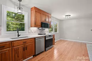 220 Love Ln, Waynesville, NC 28786 - Photo 8