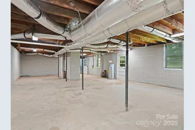 220 Love Lane, Waynesville, NC 28786 - Photo 18