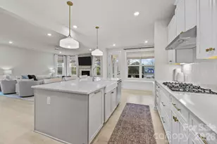 5024 Hillshire Ln, Charlotte, NC 28227 - Photo 8