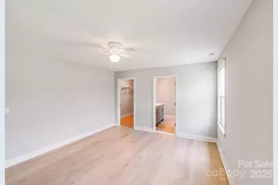 114 W Lee Avenue, Bessemer City, NC 28016 - Photo 14