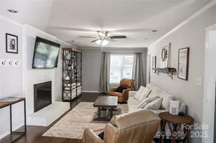 1209 Derbyshire Rd, Kannapolis, NC 28081 - Photo 4