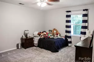 1209 Derbyshire Rd, Kannapolis, NC 28081 - Photo 14