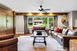 135 Dogwood Dr, Brevard, NC 28712 - Photo 10