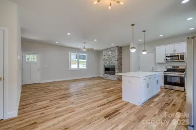 1710 Plantation Loop, Morganton, NC 28655 - Photo 14