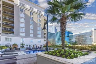 909 Camden Grandview Rd, Charlotte, NC 28202 - Photo 2