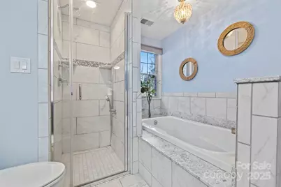 8 English Place, Candler, NC 28715 - Photo 20