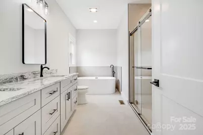 38 Red Laurel Court, Hendersonville, NC 28792 - Photo 20