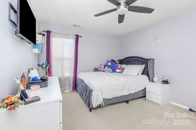 9439 Bayview Parkway, Charlotte, NC 28216 - Photo 32