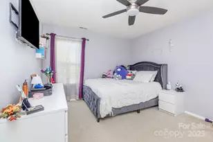 9439 Bayview Pkwy, Charlotte, NC 28216 - Photo 32