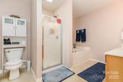 9439 Bayview Parkway, Charlotte, NC 28216 - Photo 26