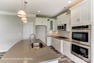 2042 Mantle Rdg Dr, Indian Trail, NC 28079 - Photo 6